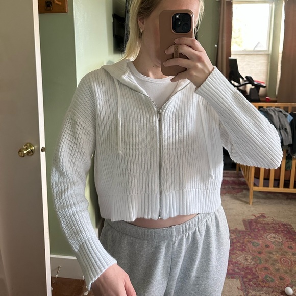 American Eagle Knit Crop Zip Up - Picture 3 of 3